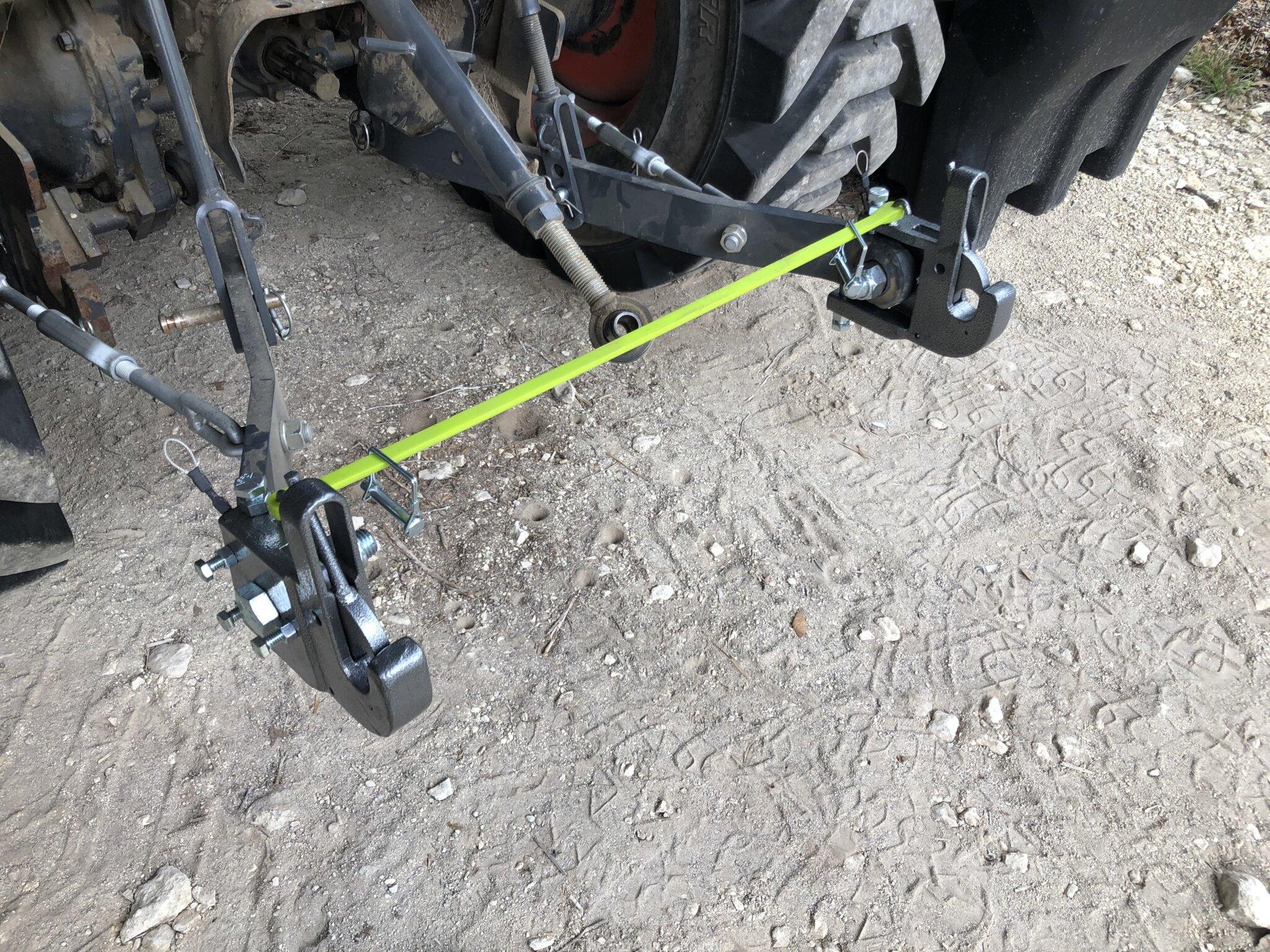 Universal Fast Hitch The Fat Rancher